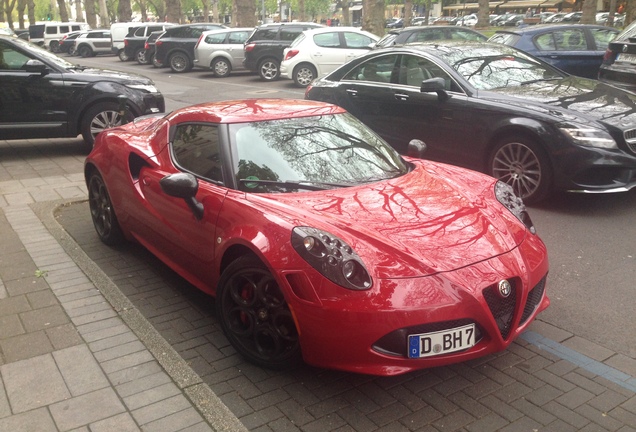 Alfa Romeo 4C Launch Edition