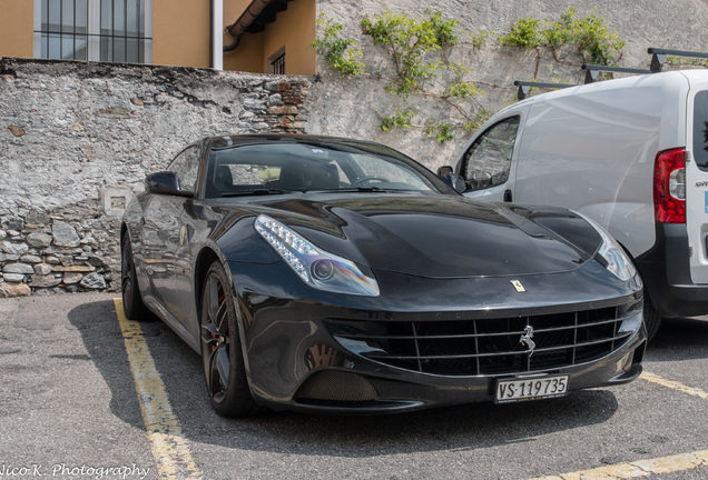 Ferrari FF