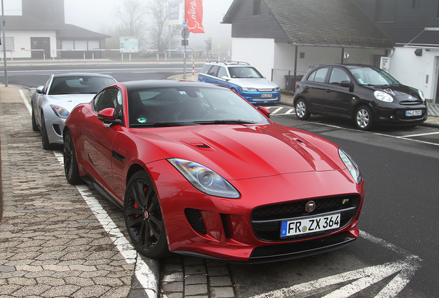 Jaguar F-TYPE R AWD Coupé