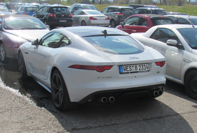 Jaguar F-TYPE R Coupé