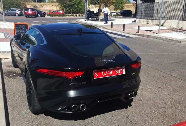 Jaguar F-TYPE R Coupé