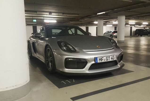 Porsche 981 Cayman GT4