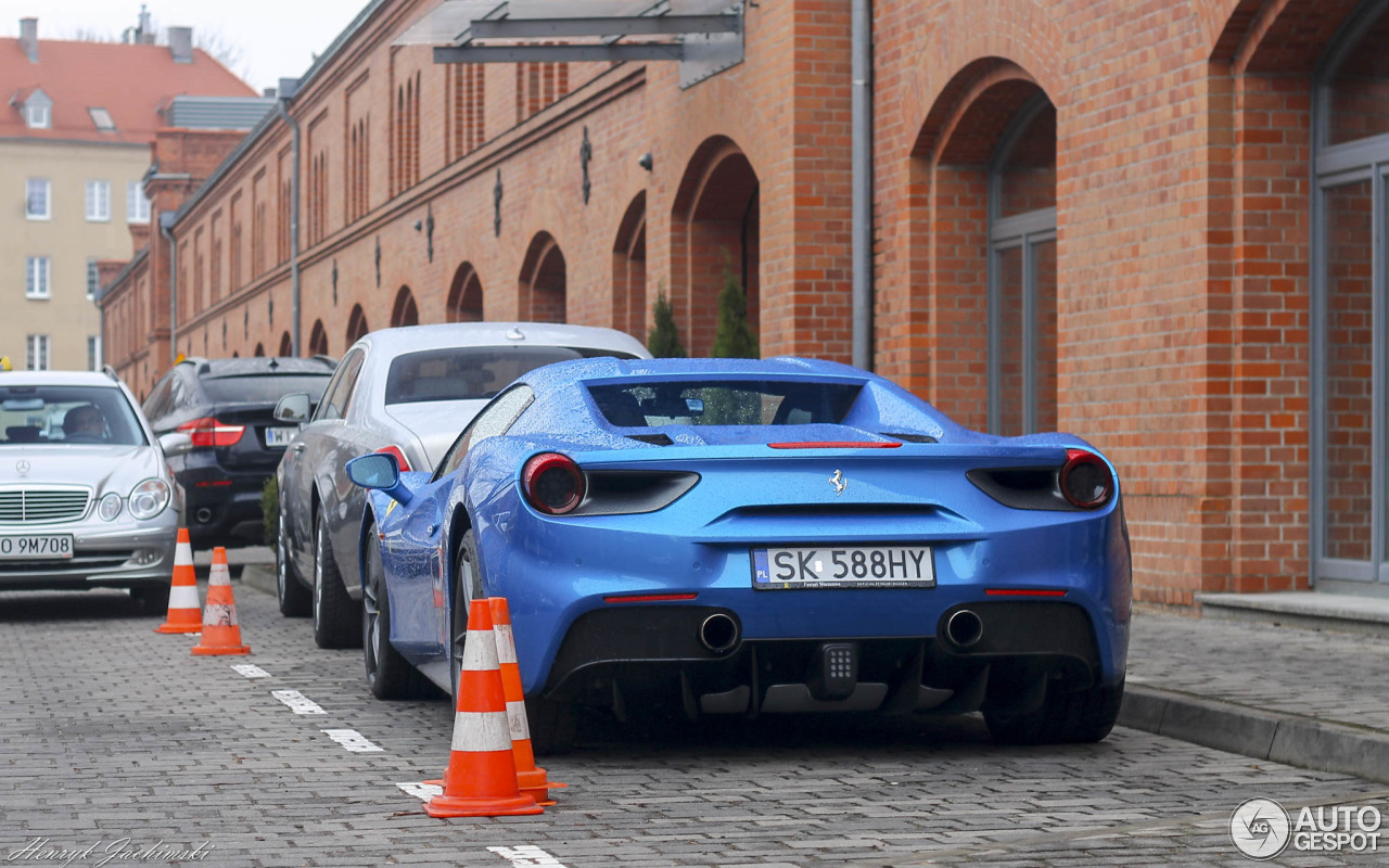 Ferrari 488 Spider