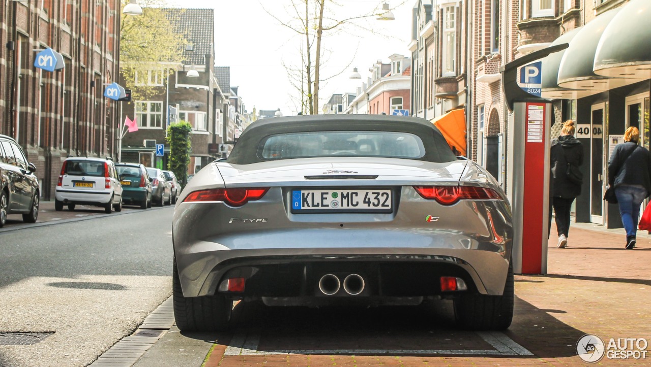 Jaguar F-TYPE S Convertible