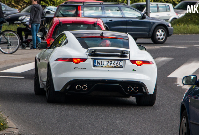 Jaguar F-TYPE R Coupé