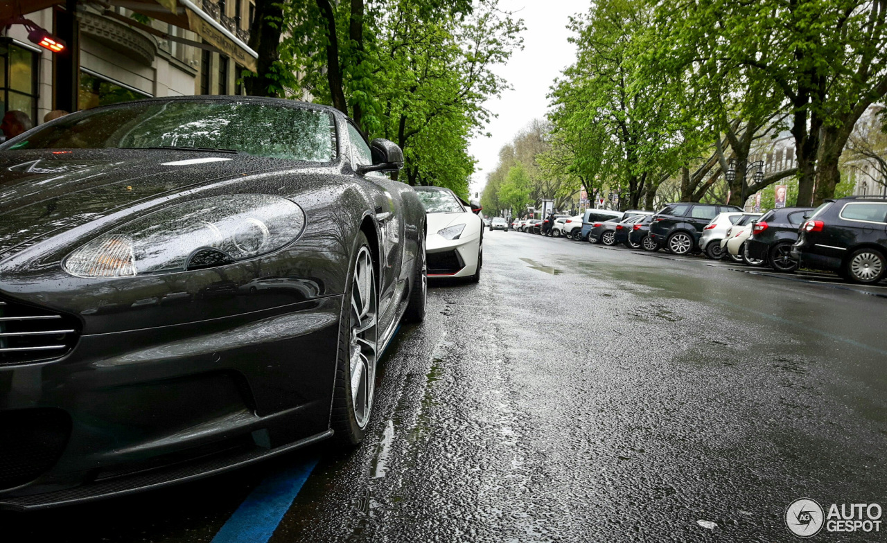 Aston Martin DBS Volante