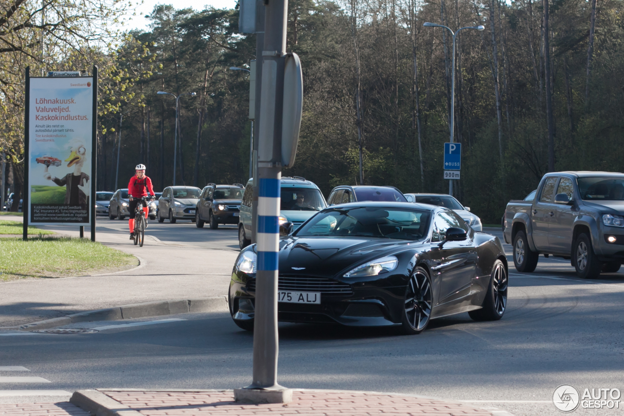 Aston Martin Vanquish 2013