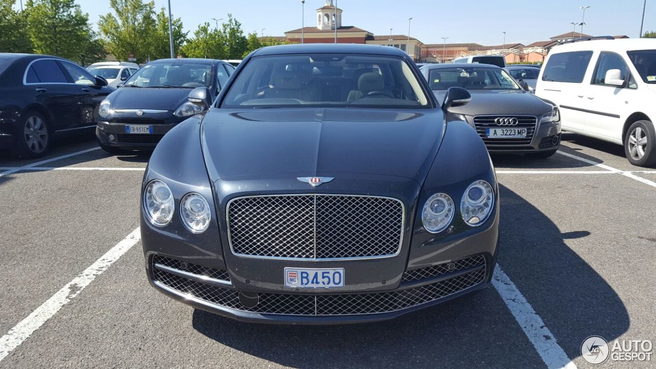 Bentley Flying Spur V8