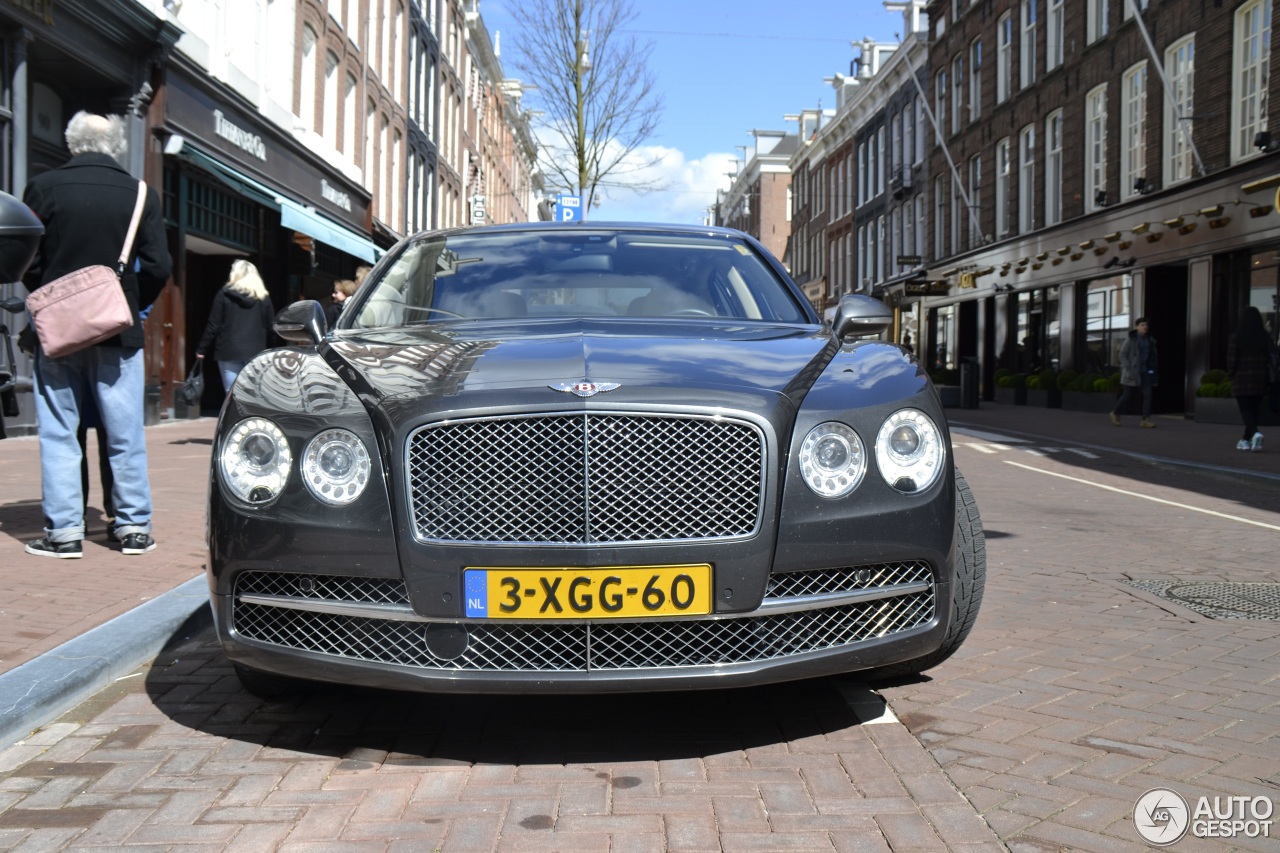 Bentley Flying Spur V8