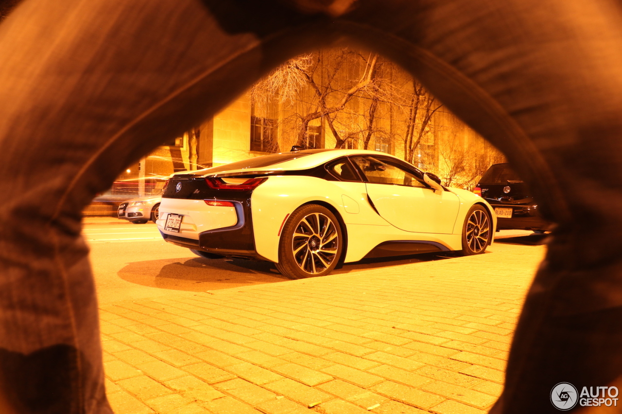 BMW i8