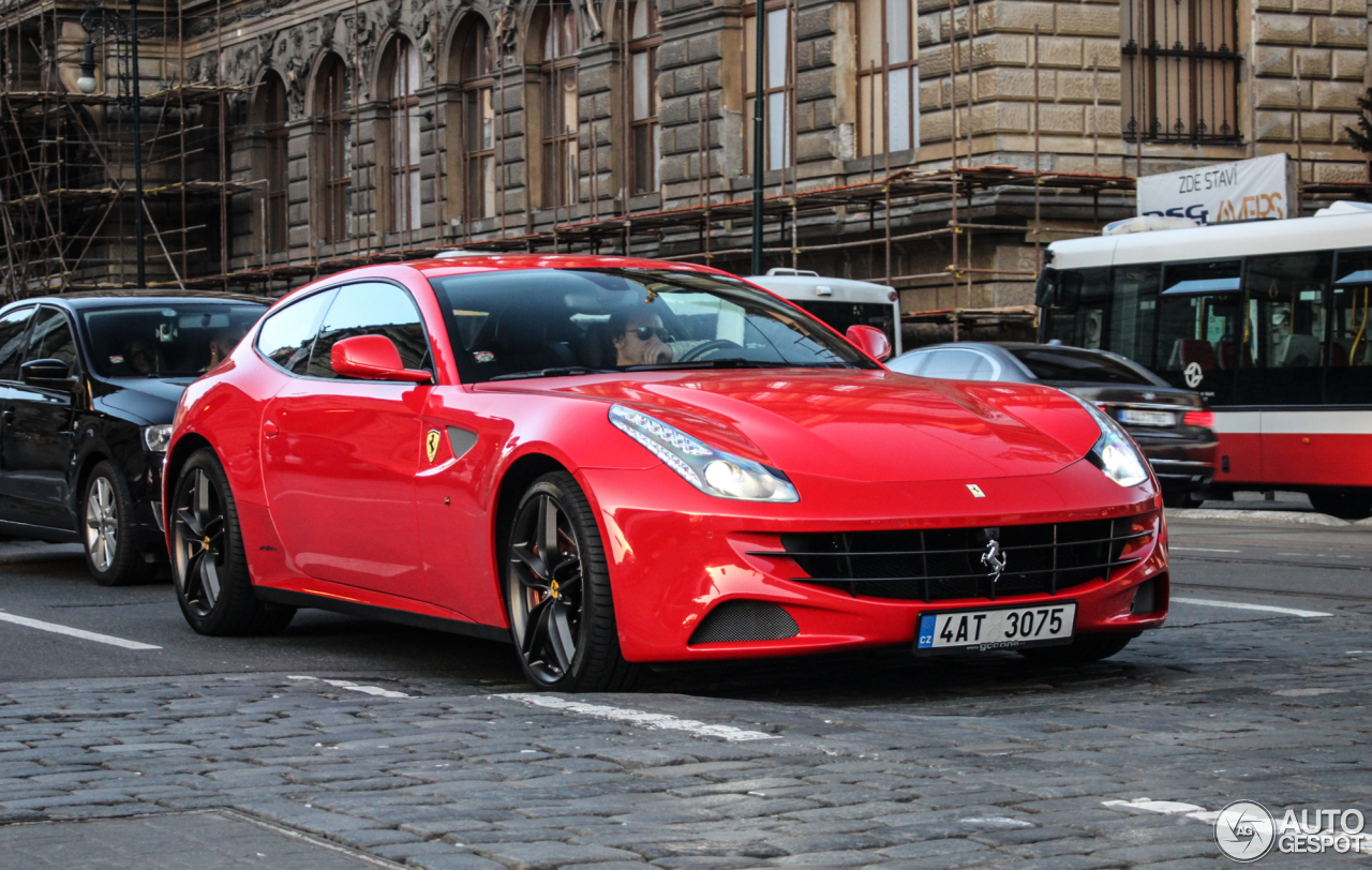 Ferrari FF