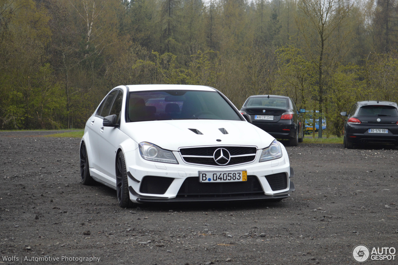 Mercedes-Benz C 63 AMG MC8XX MCChip DKR