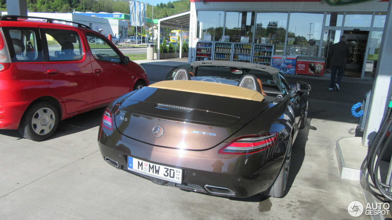 Mercedes-Benz SLS AMG Roadster