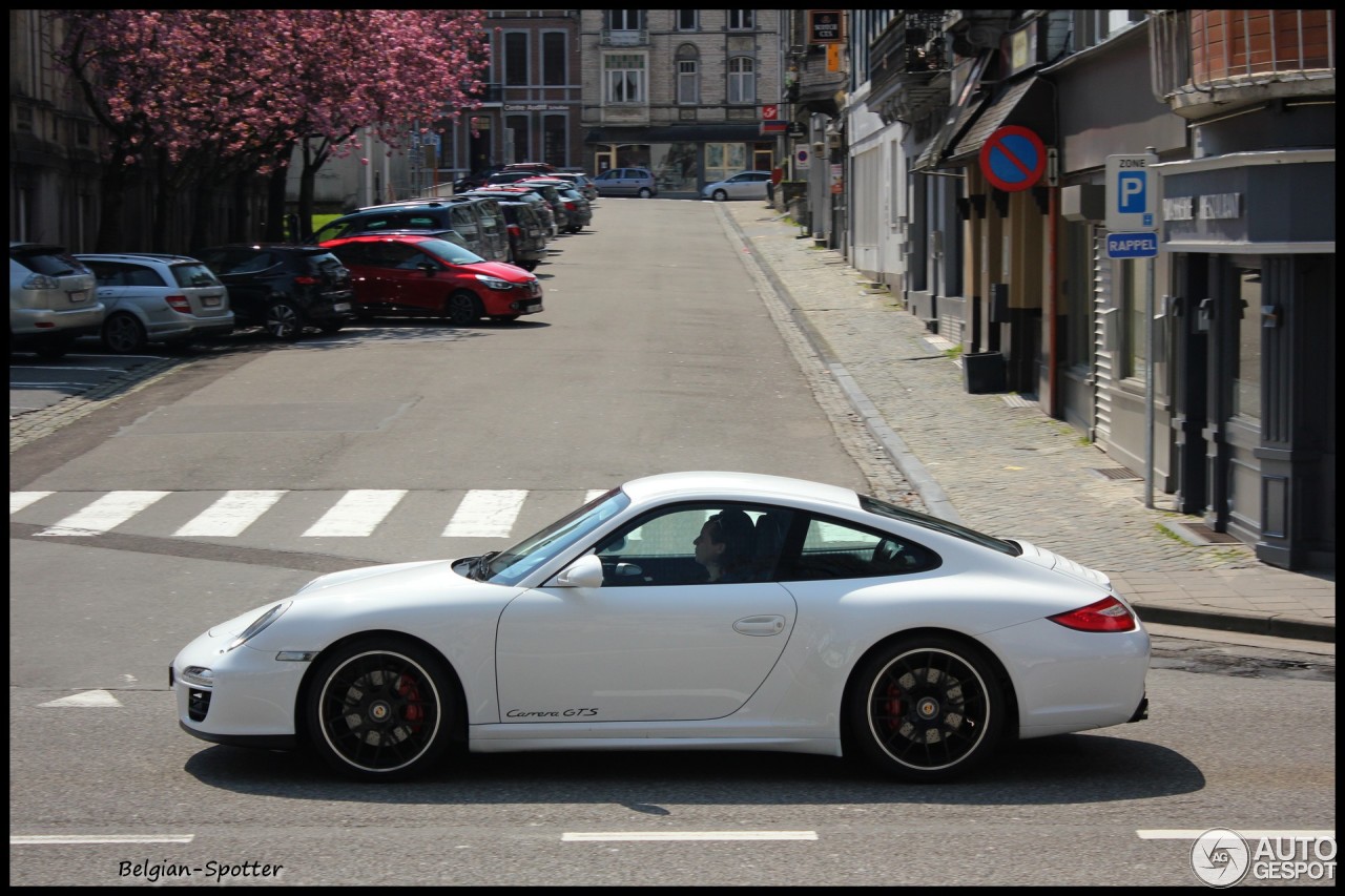 Porsche 997 Carrera GTS