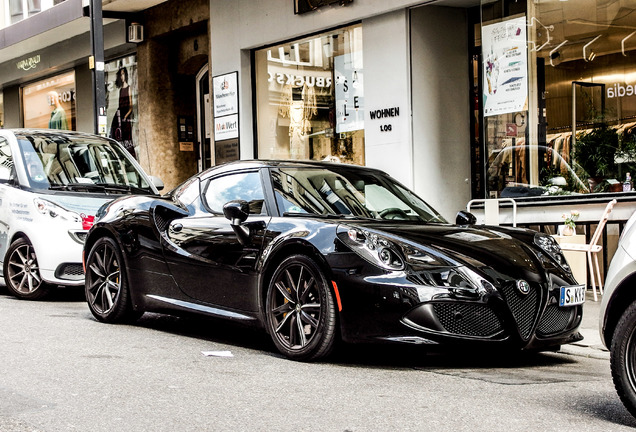 Alfa Romeo 4C Coupé