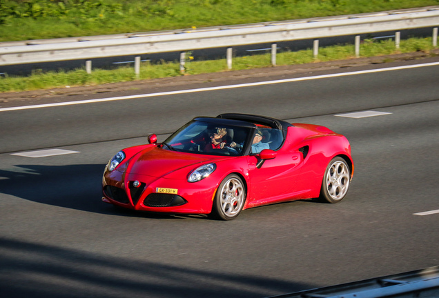 Alfa Romeo 4C Spider