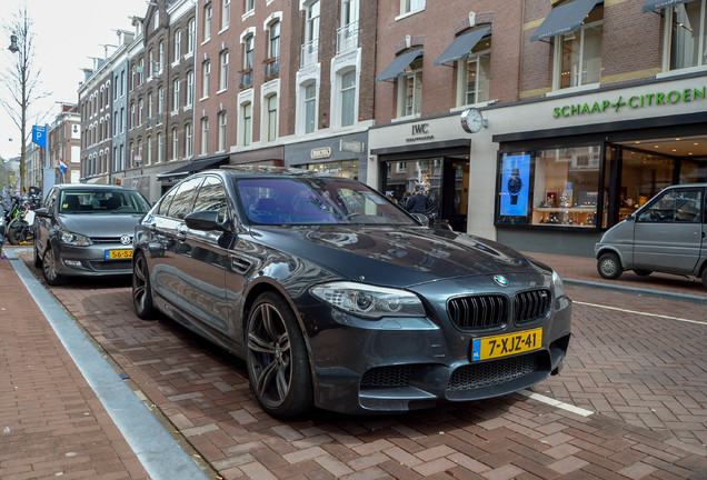 BMW M5 F10 2011