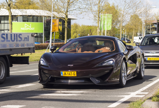 McLaren 570S