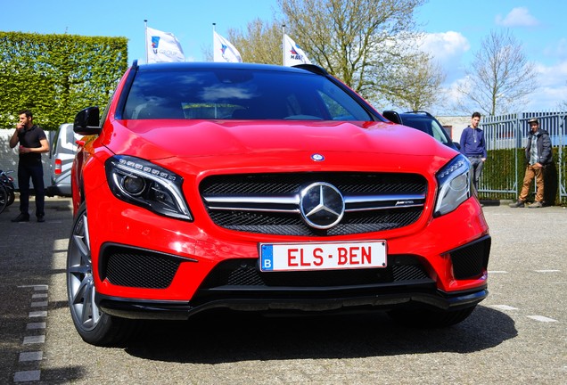 Mercedes-Benz GLA 45 AMG X156