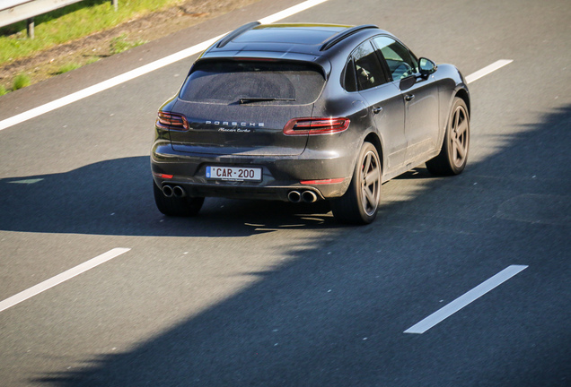 Porsche 95B Macan Turbo