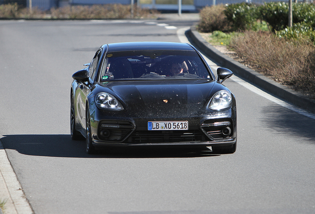 Porsche 971 Panamera Turbo