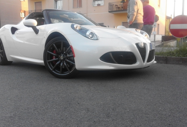 Alfa Romeo 4C Spider