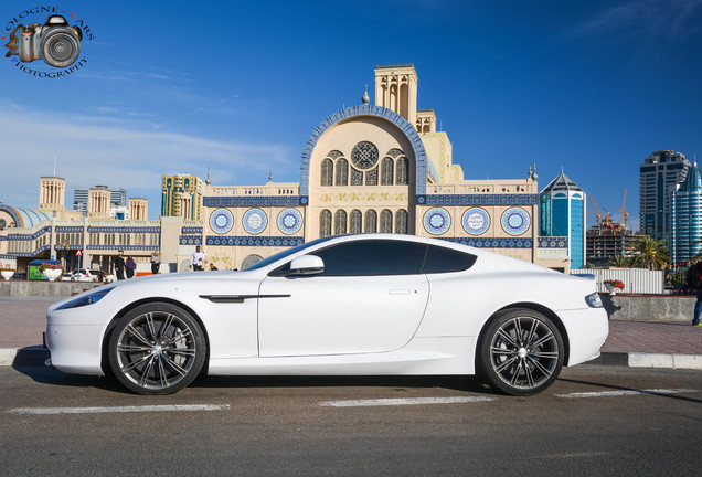 Aston Martin DB9 2013