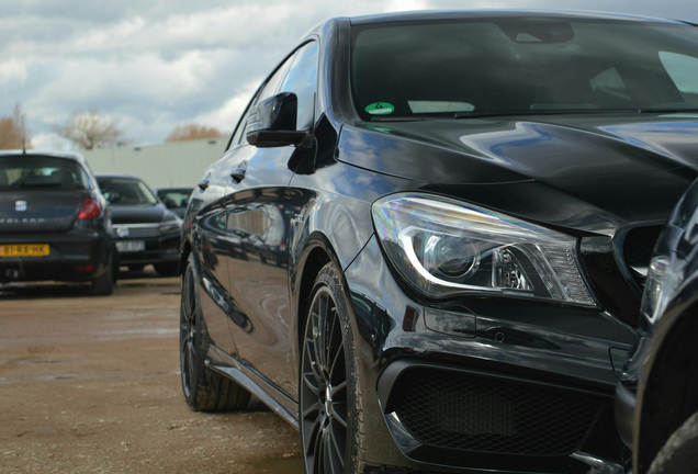 Mercedes-AMG CLA 45 Shooting Brake X117