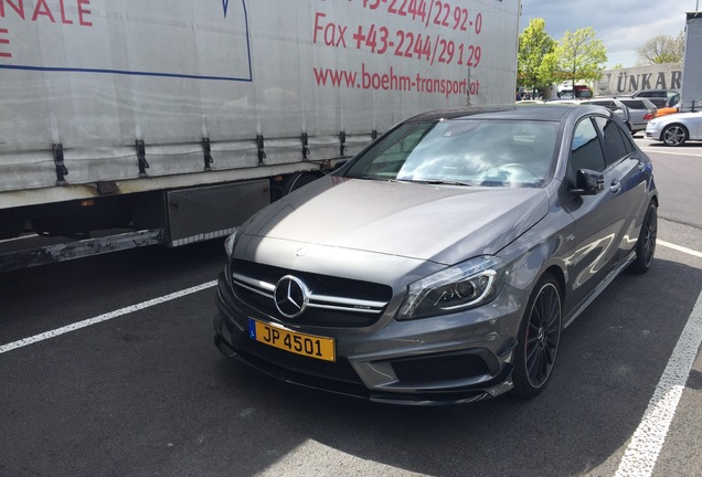 Mercedes-Benz A 45 AMG