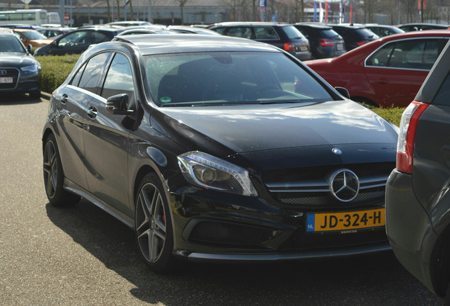 Mercedes-Benz A 45 AMG