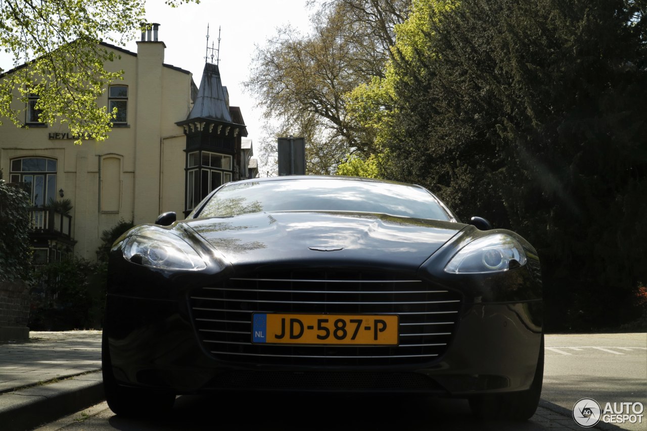 Aston Martin Rapide S