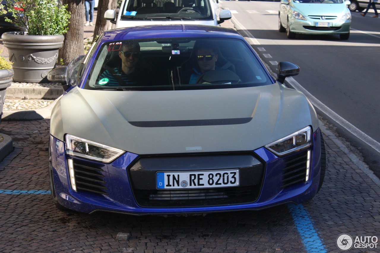 Audi R8 e-tron 2016