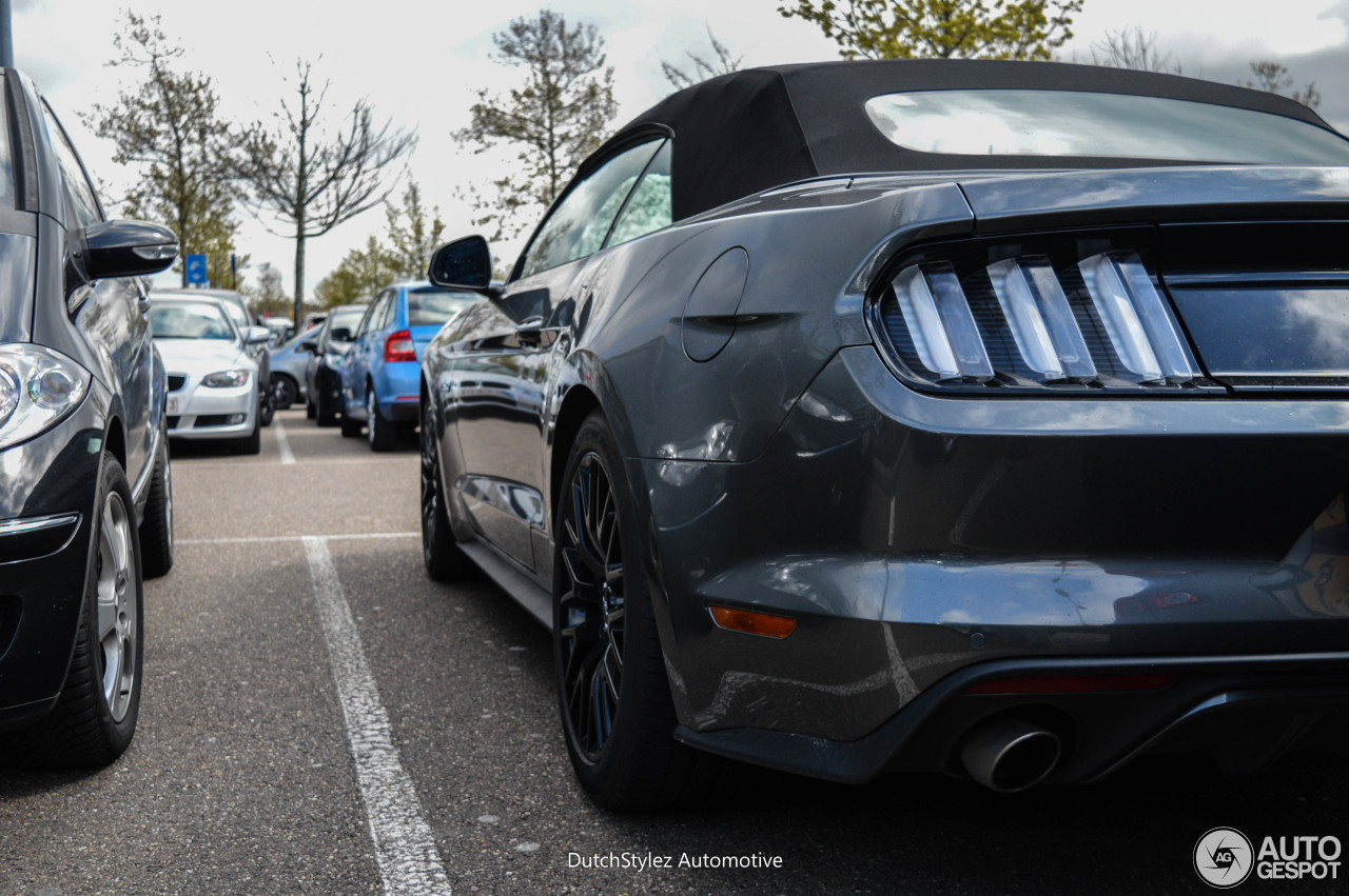 Ford Mustang GT Convertible 2015