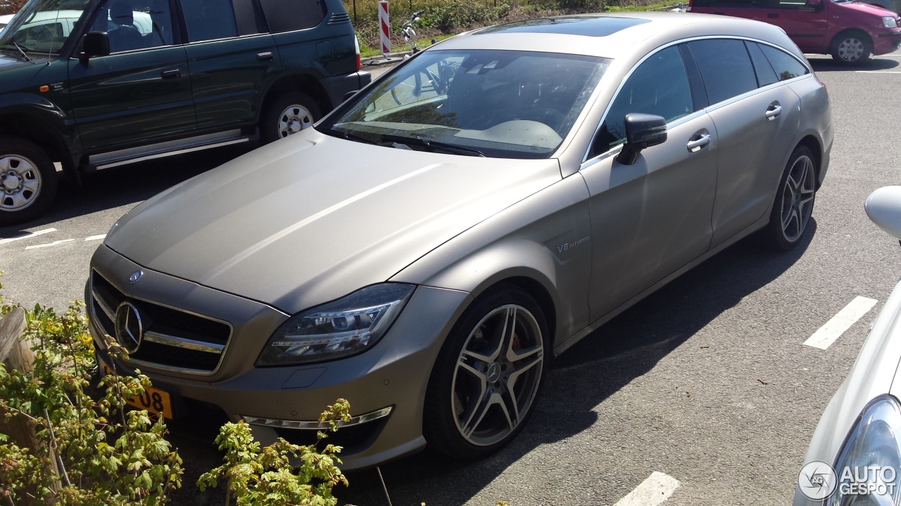 Mercedes-Benz CLS 63 AMG X218 Shooting Brake