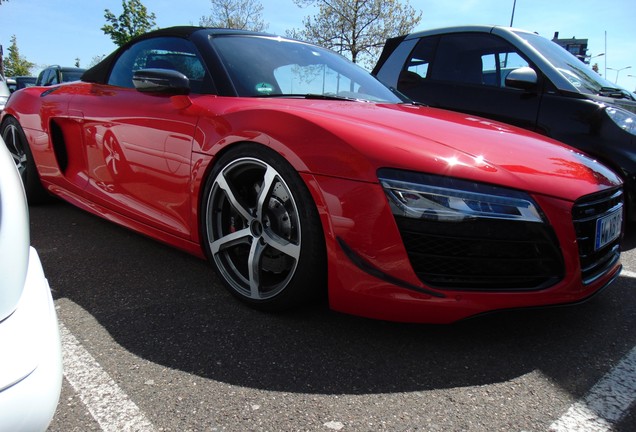 Audi R8 V10 Spyder 2013