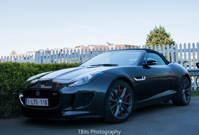 Jaguar F-TYPE S Convertible