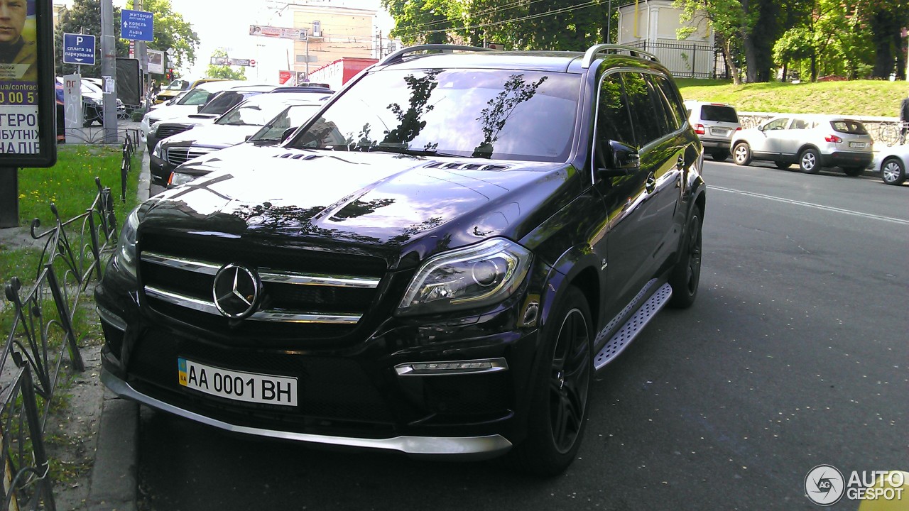 Mercedes-Benz GL 63 AMG X166