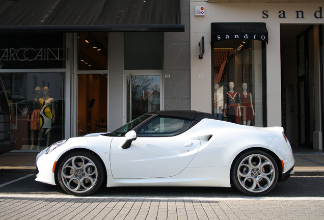 Alfa Romeo 4C Spider