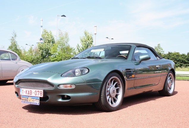 Aston Martin DB7 Volante