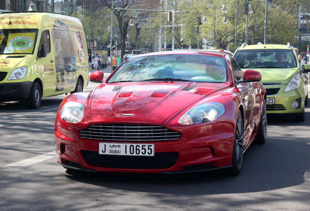 Aston Martin DBS