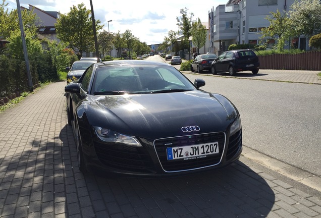 Audi R8