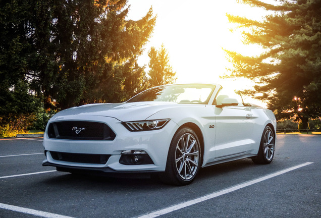 Ford Mustang GT Convertible 2015