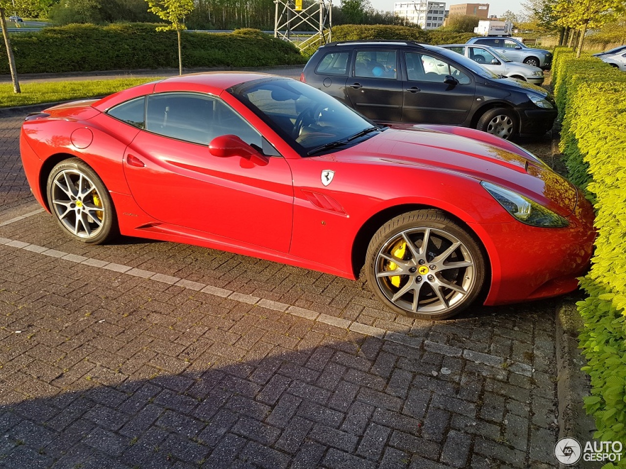 Ferrari California