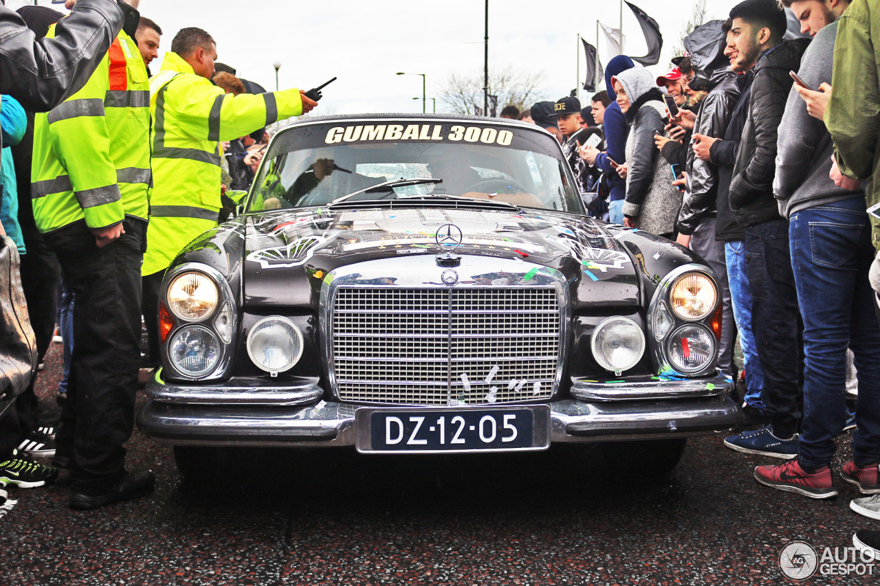 Mercedes-Benz 300 SEL 6.3