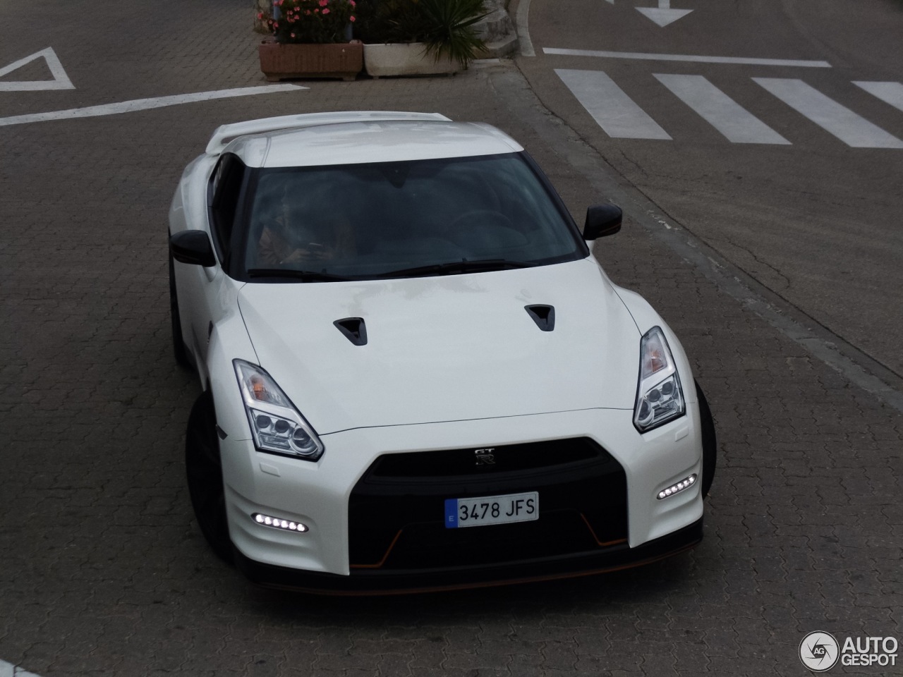 Nissan GT-R 2015