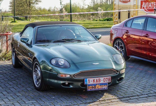 Aston Martin DB7 Volante