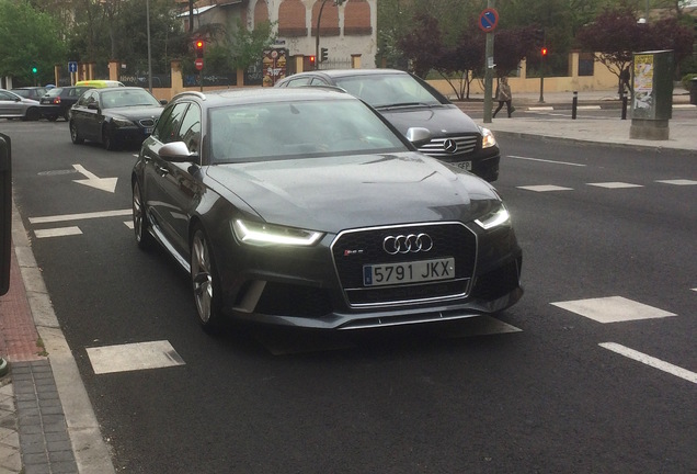 Audi RS6 Avant C7 2015