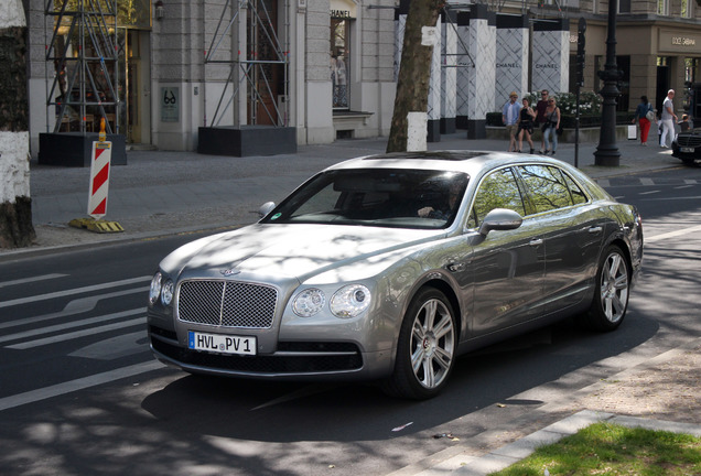 Bentley Flying Spur V8