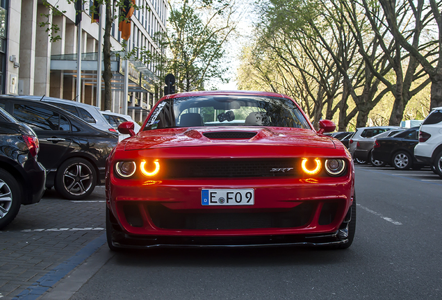 Dodge Challenger SRT Hellcat Prior Design