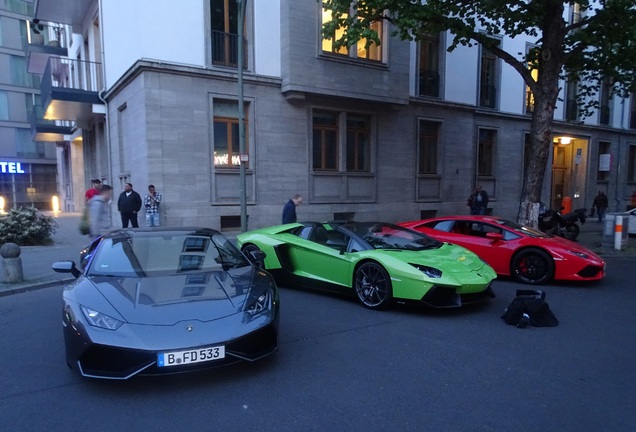 Lamborghini Aventador LP700-4 Roadster